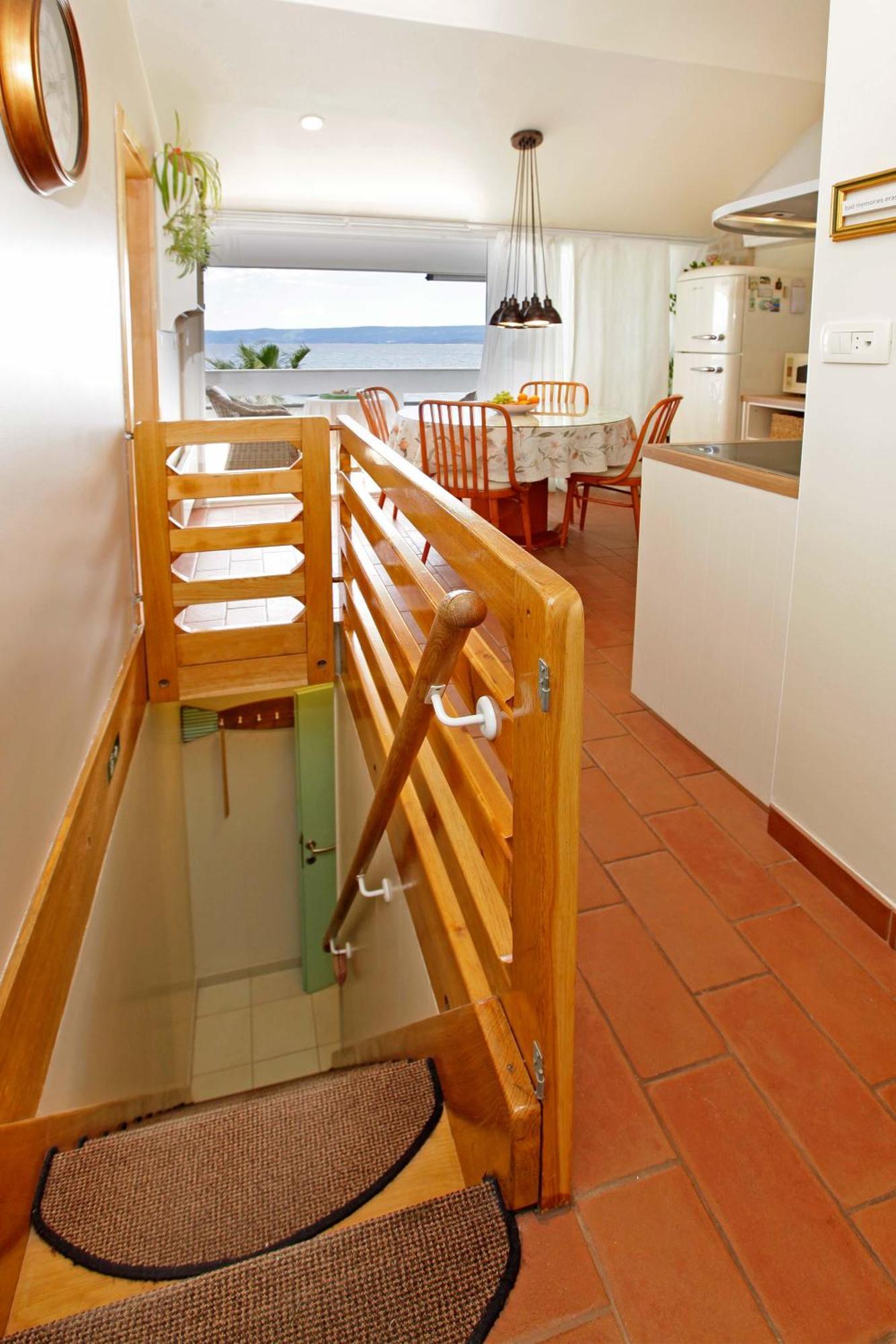 Amazing Waterfront Apartments Bol Exterior photo